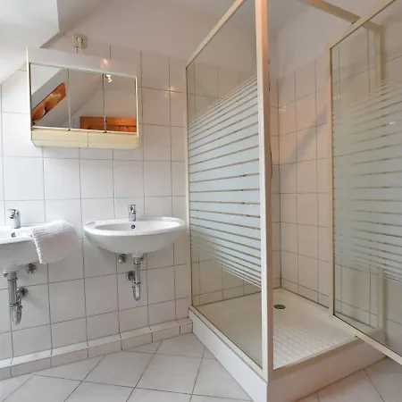 Majestic In Near The Beach Apartment Poel